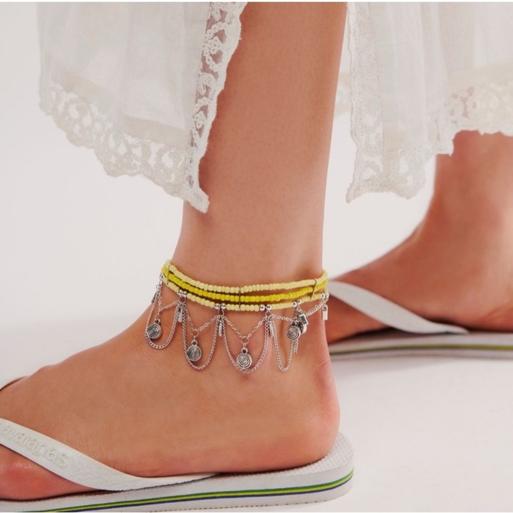 NWT Free People Marley Anklet • Yellow Silver •Beaded Layered • Boho Charm